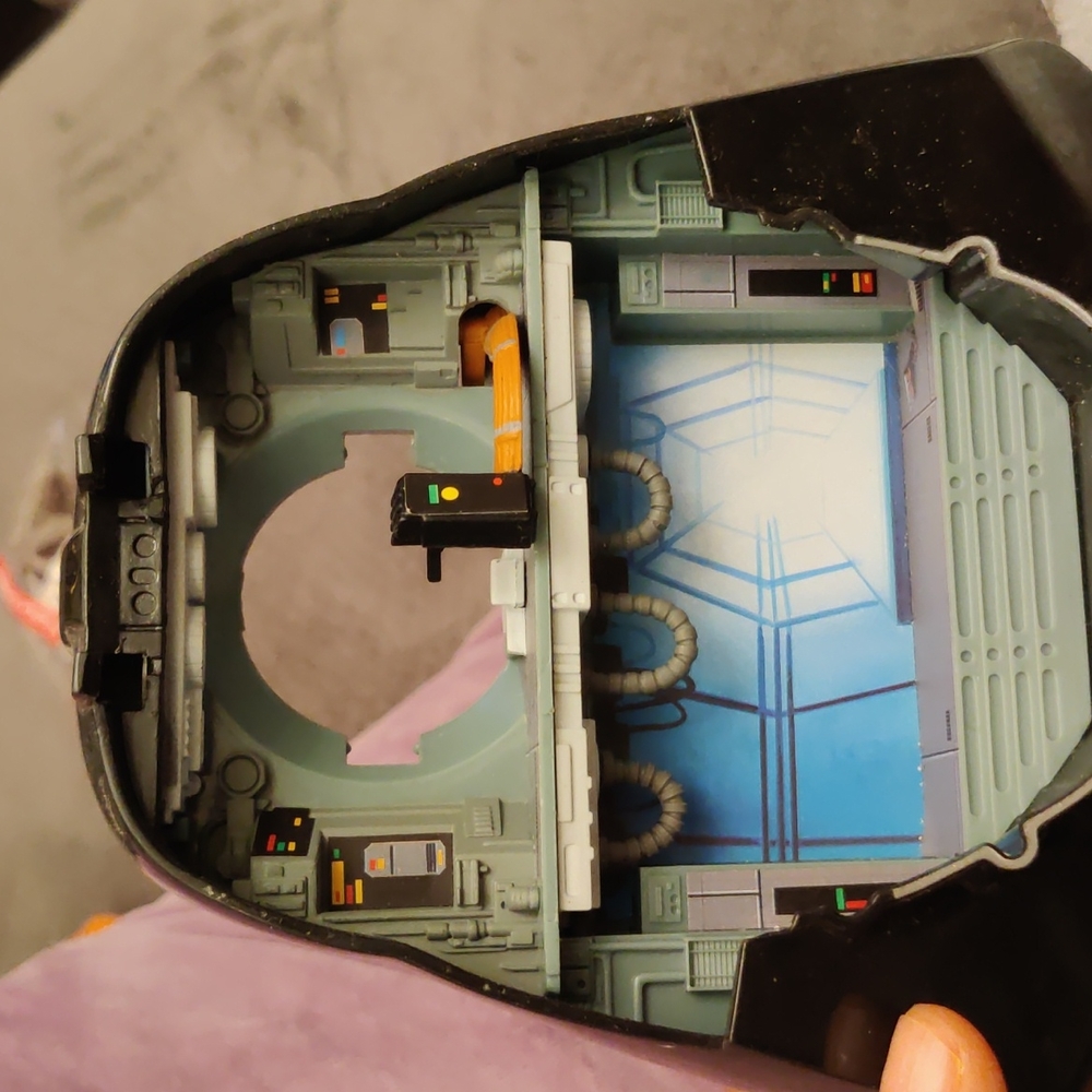 Star Wars Micro Machines Darth Vader/Bespin Transforming Head Playset - Picture 5 of 6